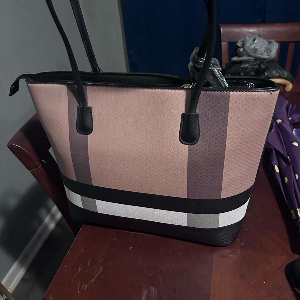 deluxity los angeles purse